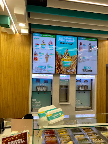 Yolé - Paya Lebar - Singapore