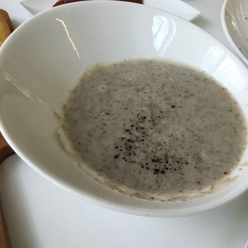 Opinii despre Nom Bistro în Singapore - Hospitality and gastronomy