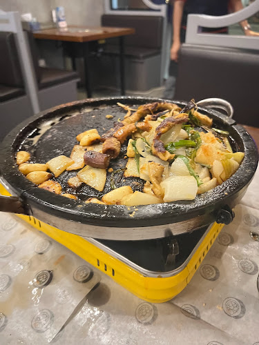 83 Tg Pagar Rd, Singapore 088504