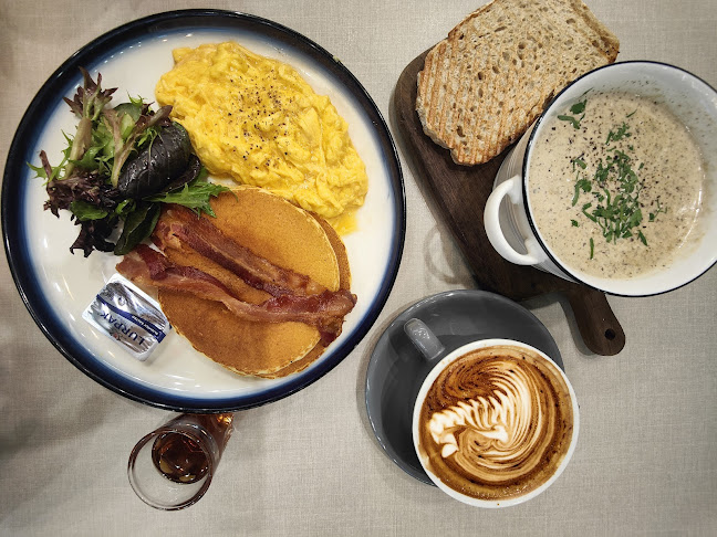 Comentarii opinii despre Refuel J9