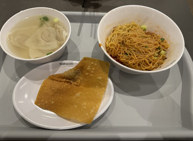 Opinii despre LiXin Teochew Fishball Noodles - Causeway Point în Singapore - Hospitality and gastronomy