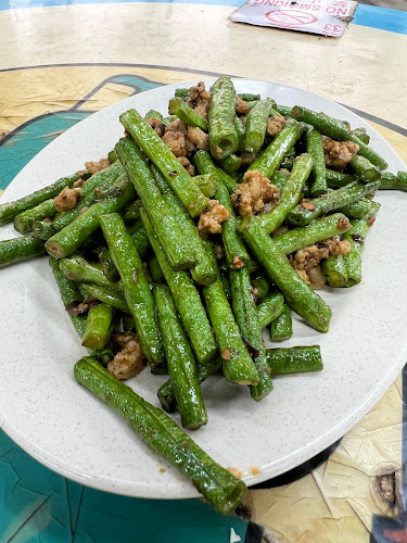 323 Geylang Rd, Singapore 389359