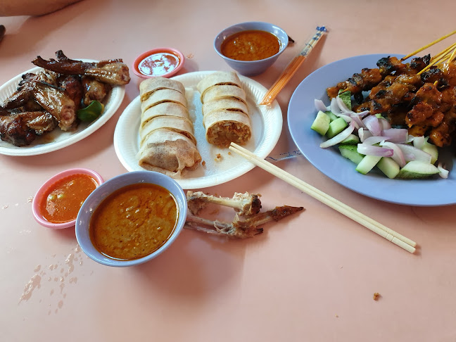 Chong Pang Food Centre - Hospitality and gastronomy