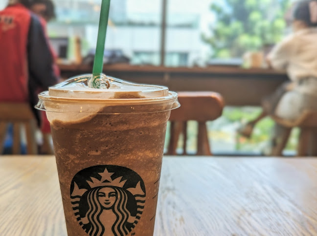 Starbucks Westgate - Hospitality and gastronomy