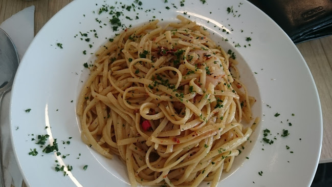 Comentarii opinii despre The Living Room Cafe - Zion Bishan