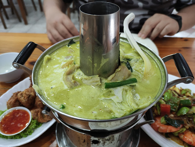 Opinii despre PrachinBuri Thai Kitchen Yishun în Singapore - Hospitality and gastronomy