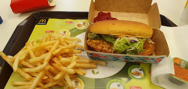 McDonald's Pasir Ris Sports Complex - Hospitality and gastronomy