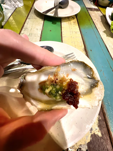 Opinii despre Warm Up Cafe @Mackenzie Road în Singapore - Hospitality and gastronomy