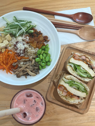 71 Oxley Rise, #01-01, Singapore 238698