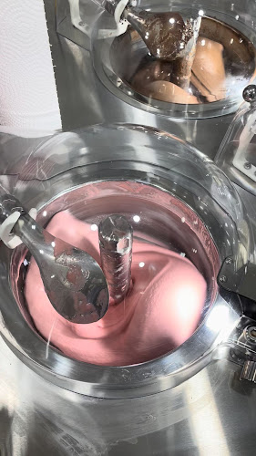 10 Bch Vw Rd, #01-02, 2 Imbiah Station (S3), 098588