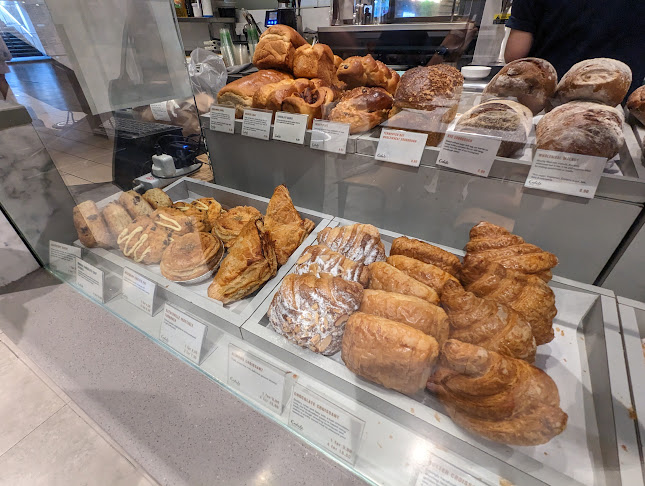 Cedele Bakery Cafe - Paragon - Singapore