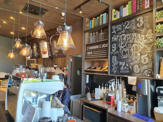 Joe & Dough, Kallang Leisure Park - Hospitality and gastronomy