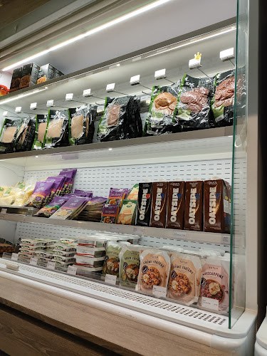 1B Figaro St, Singapore 458322