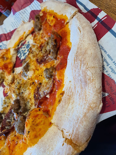 Comentarii opinii despre Alt. Pizza - Katong