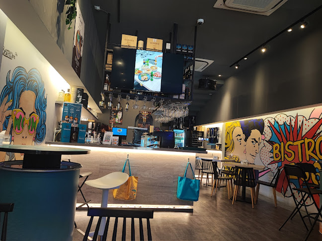 Comentarii opinii despre BistrOne36 at Tyrwhitt