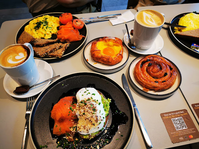 4 Dairy Farm Ln, Unit # B1-01/02, Singapore 677622