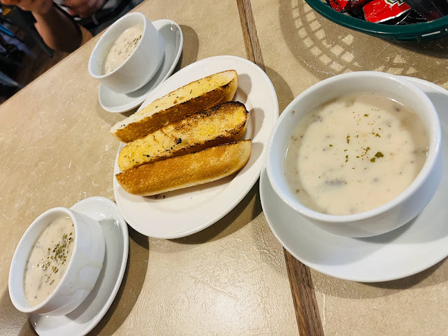 Opinii despre Buddy Hoagies Café & Grill (Waterway Point) în Singapore - Hospitality and gastronomy