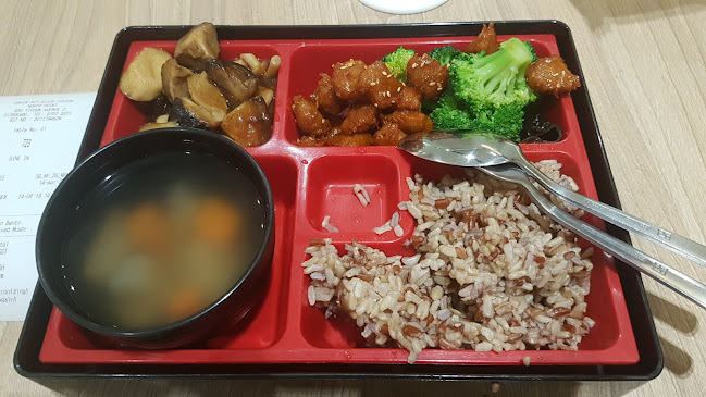 Greendot Northpoint - Hospitality and gastronomy