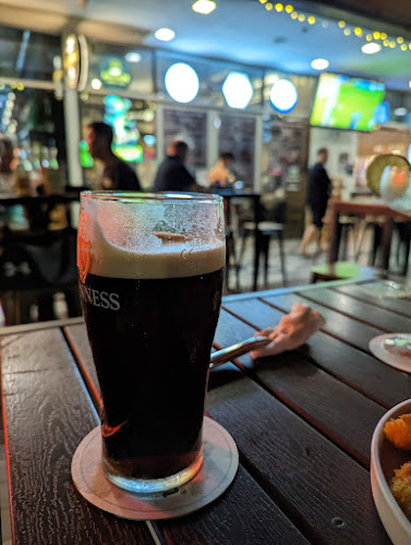 Comentarii opinii despre Al Capone's NEWest Mall