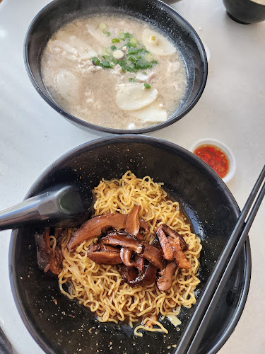 Yong Xin Coffee Shop 鏞鑫咖啡店