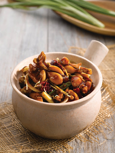 17 Petir Rd, B2-45/46, Singapore 678278