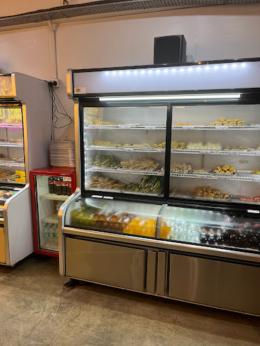 Happy Lok Lok - Hospitality and gastronomy