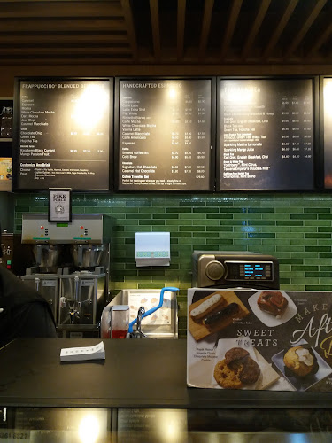 Comentarii opinii despre Starbucks JEM