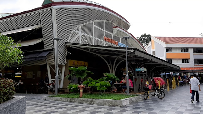 Bedok Reservoir Food Centre - Hospitality and gastronomy
