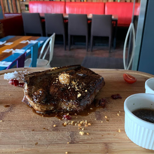 Comentarii opinii despre The Pipe District