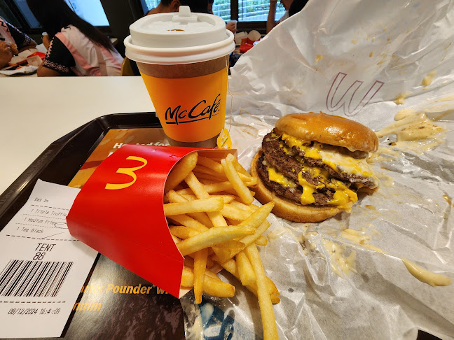 Blk 208 Hougang St 21, #01-217, Singapore 530208