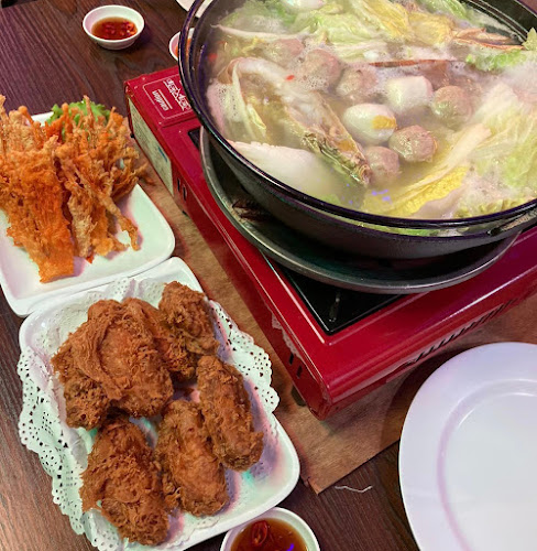 107/109 Rowell Rd, Singapore 208031