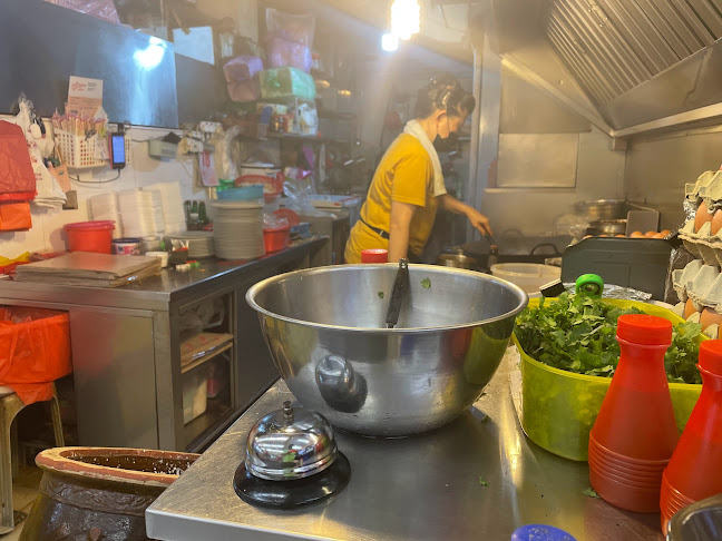 Hougang Oyster Omelette & Fried Kway Teow - Hospitality and gastronomy
