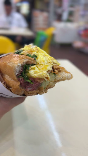 Ba Buông Bánh Mì - Hospitality and gastronomy