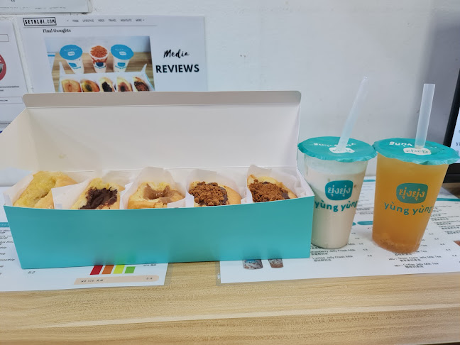 yùng yùng - Hospitality and gastronomy