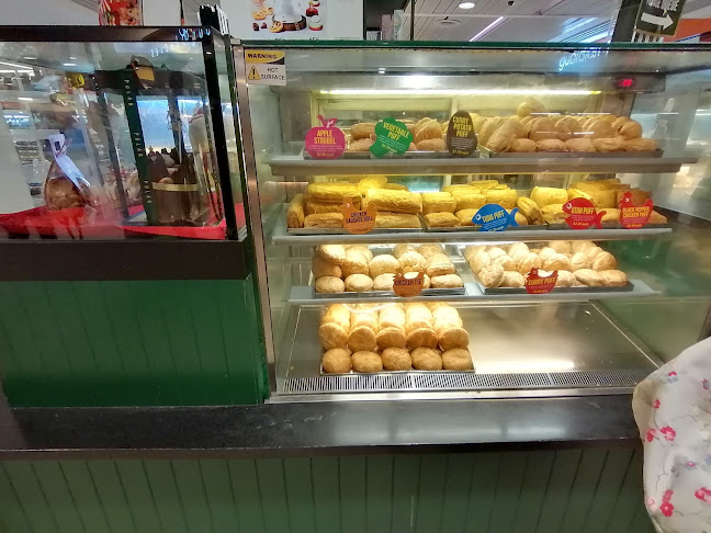 Polar Puffs & Cakes | Junction 8