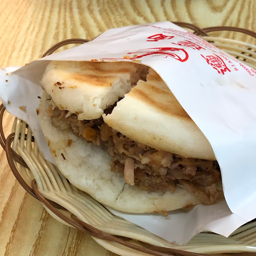 Xi'an Famous Food 西安名吃 - Hospitality and gastronomy