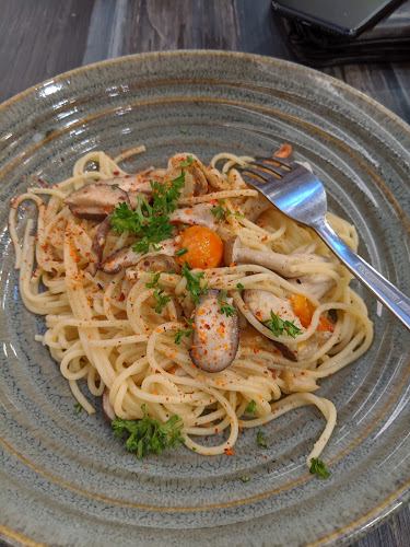 1 Fusionopolis Pl, #01-04 Fusionopolis One, Singapore 138632