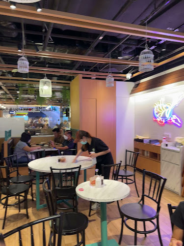 301 Upper Thomson Rd, #01-108, Singapore 574408