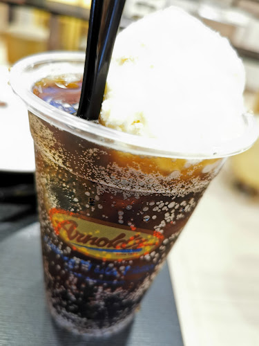 Arnold's Fried Chicken Hougang Branch - Hospitality and gastronomy