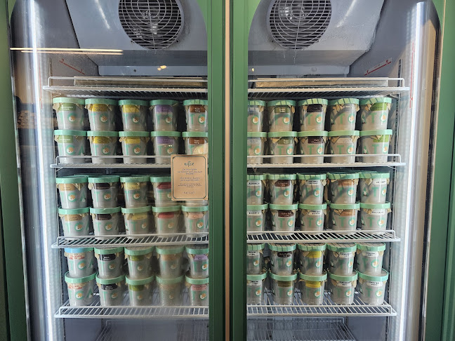 FATCAT Ice Cream & Coffee Boutique - Hospitality and gastronomy