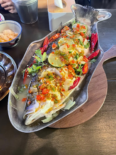 Opinii despre NangLen Thai Restaurant Bar | Tanjong Pagar | Tom Yum Mama în Singapore - Hospitality and gastronomy