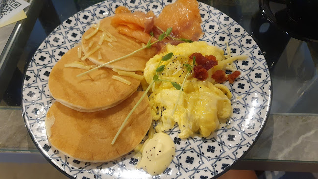 140 Upper Bukit Timah Rd, #01-01, Singapore 588176