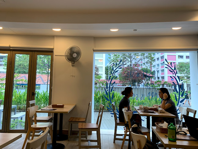 The Living Room Cafe - Zion Bishan - Hospitality and gastronomy