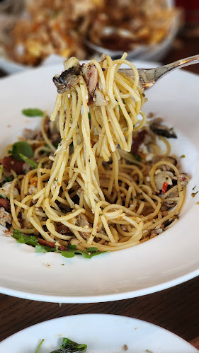 Supply & Demand, Novena - Hospitality and gastronomy