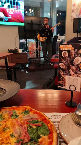 Comentarii opinii despre Napolizz Italian Restaurant & Bar (Anson House)