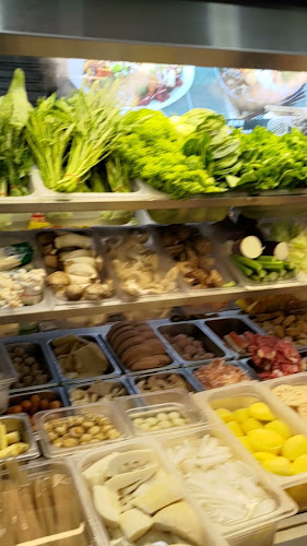 Wan Jia Mala Fragrant Hotpot - Hospitality and gastronomy