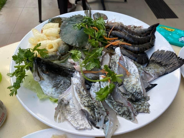 Opinii despre 777 BBQ Steamboat Buffet Live Seafood în Singapore - Hospitality and gastronomy