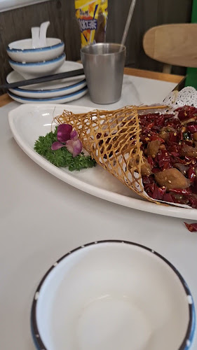 Comentarii opinii despre Moustache BBQ