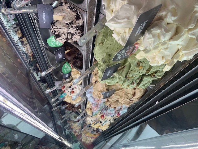 Gelatissimo Singapore Flyer - Hospitality and gastronomy