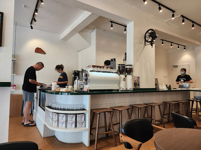 Comentarii opinii despre Tiong Hoe Specialty Coffee